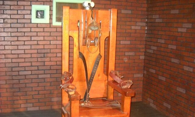 Co zrobić po lekkim porażeniu prądem?