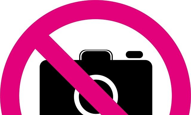 Czy rodzice mogą zabronić dziecku wychodzenia z domu?