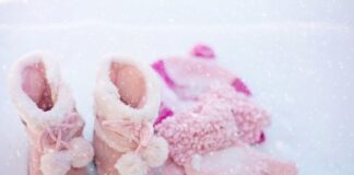 Jaki kolor ubranka do chrztu dla chłopca?