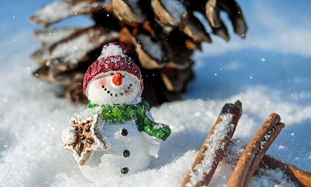 Jak nazywa się czapka na zakończenie studiów? Jak nazywa się czapka na zakończenie studiów?