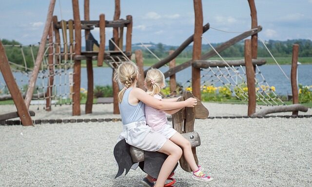 Jak nie bujać niemowlaka? Jak nie bujać niemowlaka?