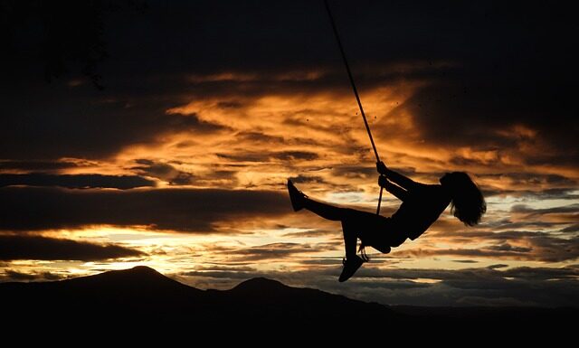 W jakim wieku Huśtawka?